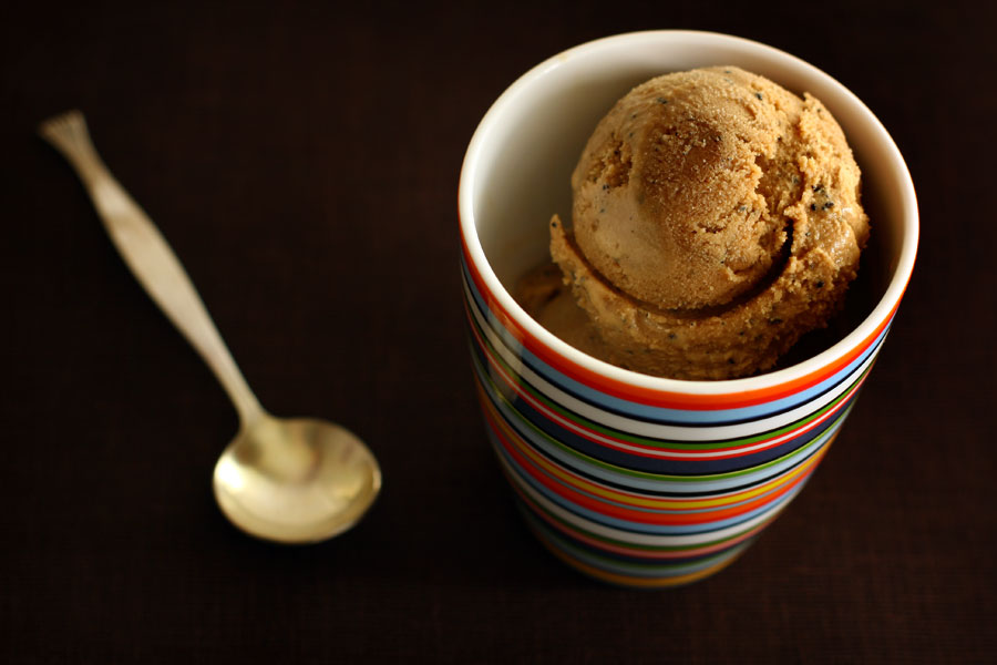 vietnamesecoffeeicecream.jpg